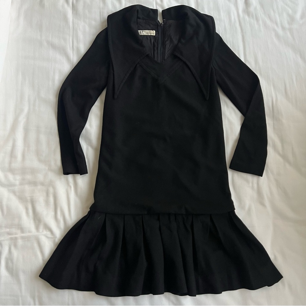 Vintage 100% wool babydoll mini pleated dress